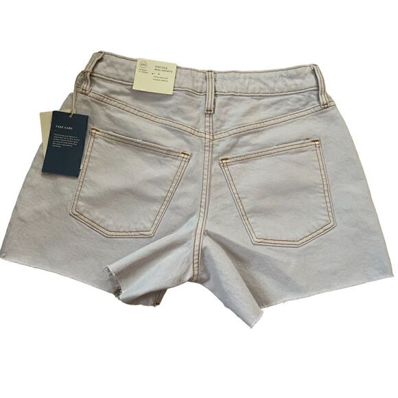 Size 00/24 Universal Thread Midi Shorts for Women - Picture 4 of 8